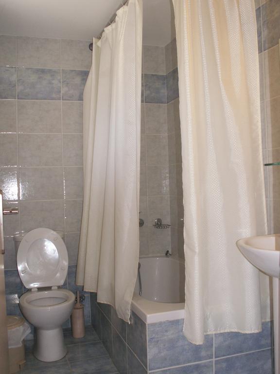Kastro Beach Hotel Quarto foto